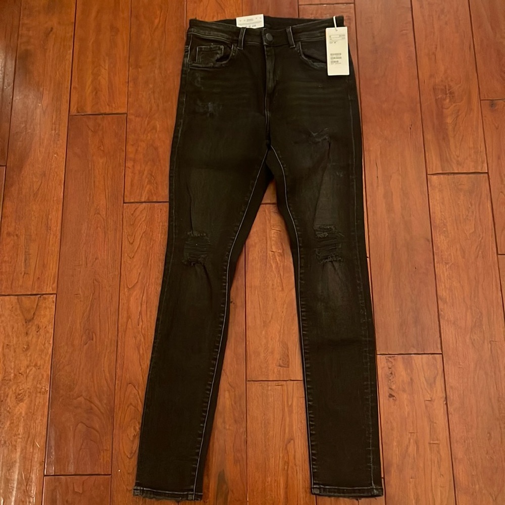 H&M high waisted black skinny jeans